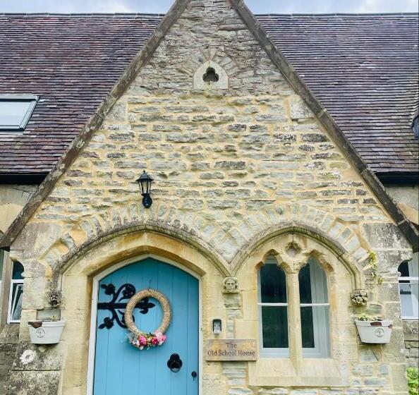 The Old School House Bed & Breakfast