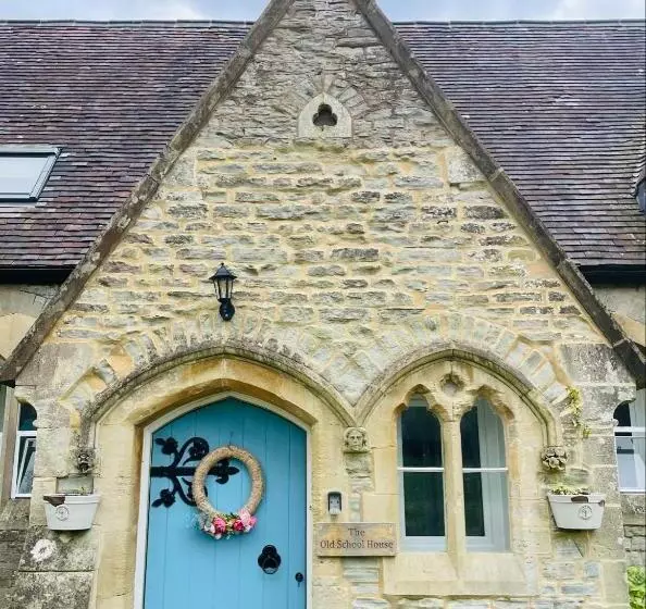 The Old School House Bed & Breakfast