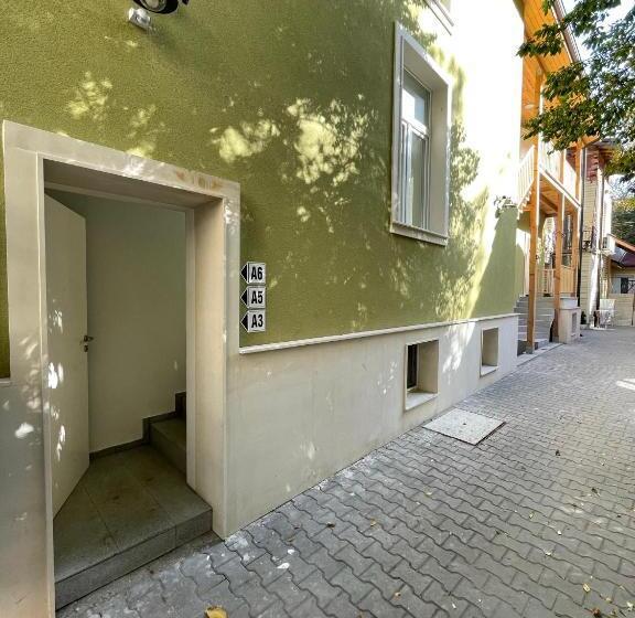 Prime Stays At 92 Antim I Street