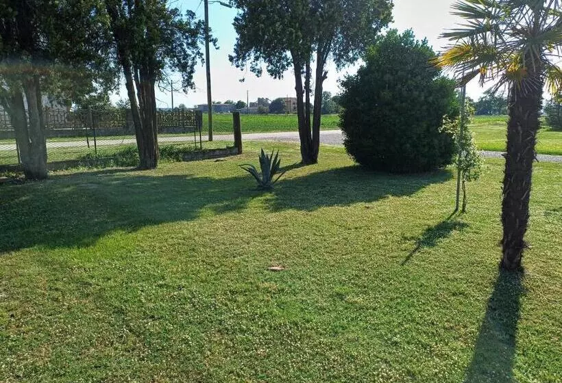 Aamiaismajoitus (B&B) Ca  Moschini