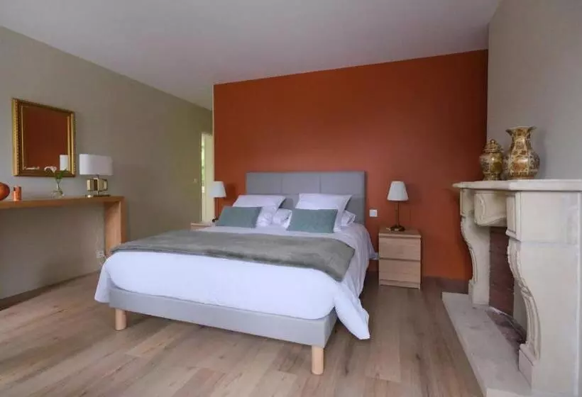 Aamiaismajoitus (B&B) Chambres D Hôtes   Domaine Les Sources