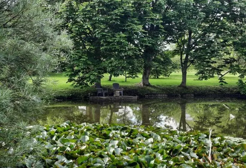 Aamiaismajoitus (B&B) Chambres D Hôtes   Domaine Les Sources