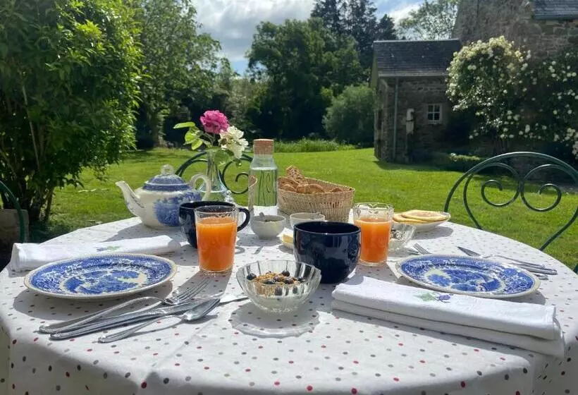 Aamiaismajoitus (B&B) Chambres D Hôtes   Domaine Les Sources