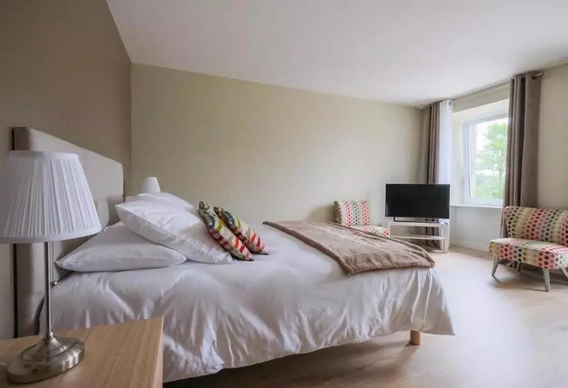 Aamiaismajoitus (B&B) Chambres D Hôtes   Domaine Les Sources