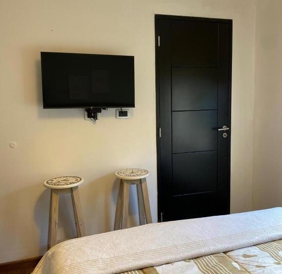 مبيت وإفطار Descanso De Liniers