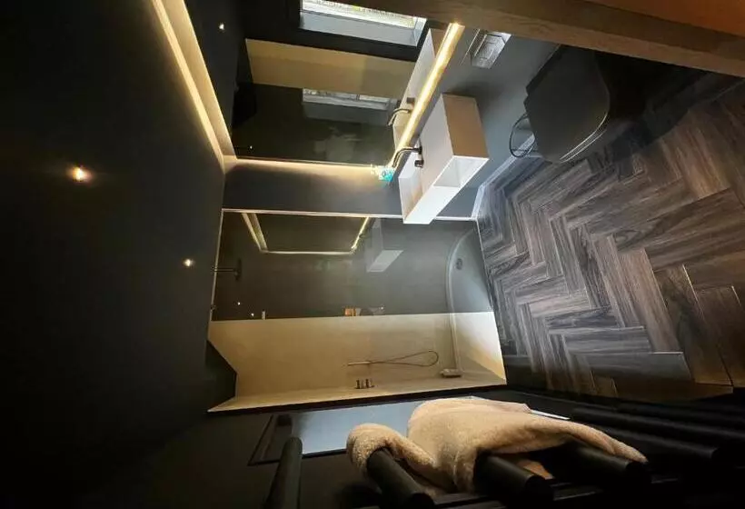 ベッドアンドブレックファースト Luxury Private Bedroom, No Breakfast