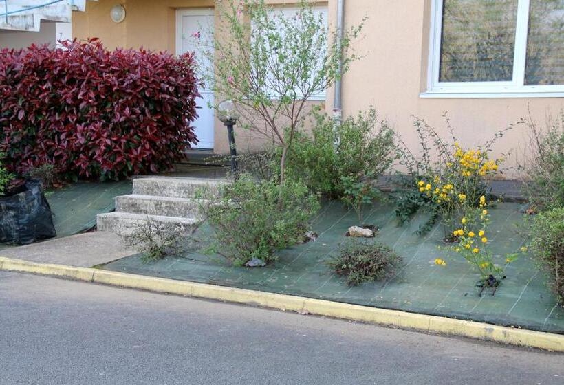 تختخواب و صبحانه Résidence Pointe De La Verdure