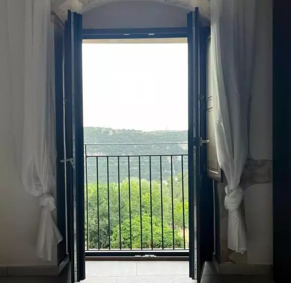 Hotelli Dimore Hyblon