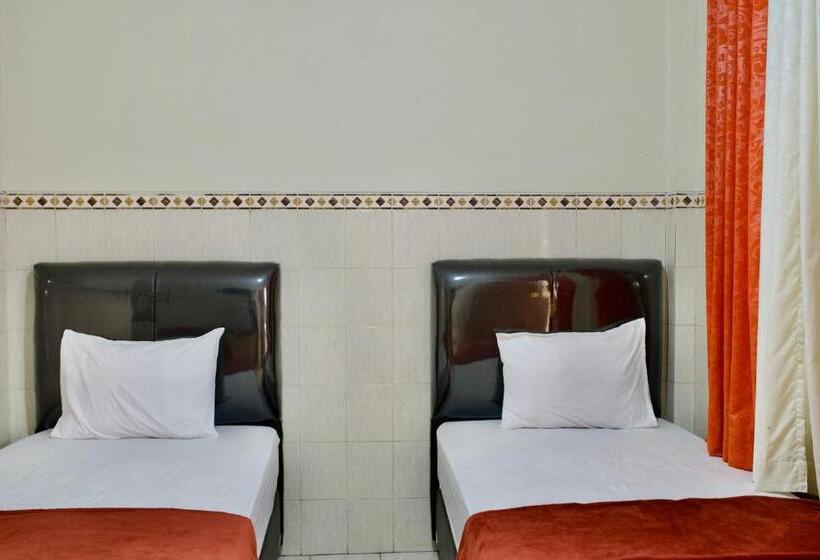 Hotelli Garuda Setia