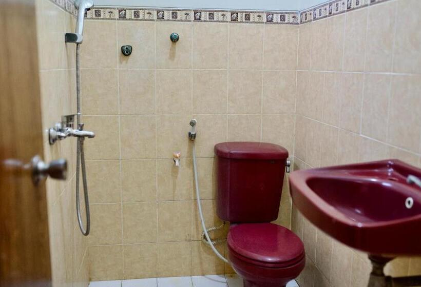 Hotelli Garuda Setia