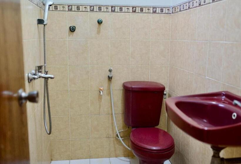 Hotelli Garuda Setia