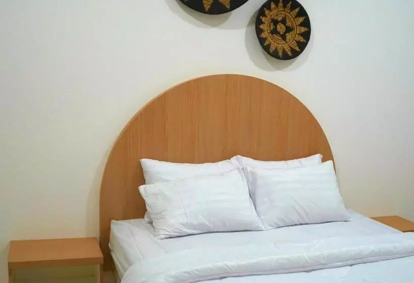 בית מלון כפרי Raja Villa