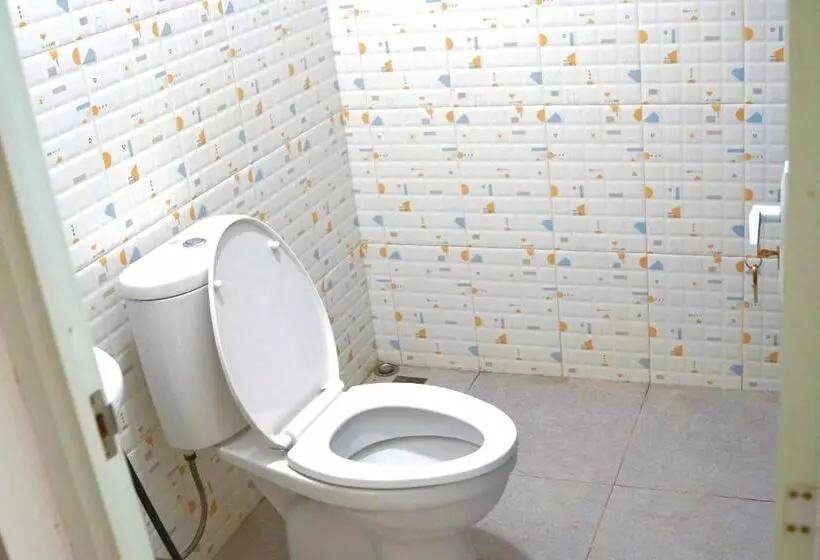 בית מלון כפרי Raja Villa