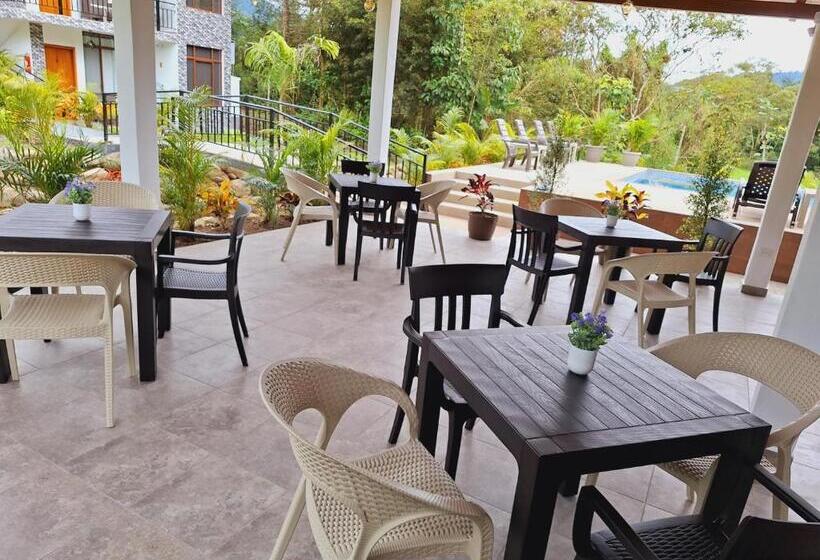 Hotel Royal River Suites & Spa Apart