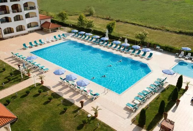 Hotelli Sunrise Residence Room Only Furnished Apartments сънрайз резиденс апартаменти