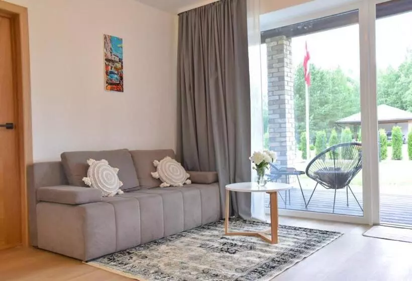 پانسیون Home Stay Juniper