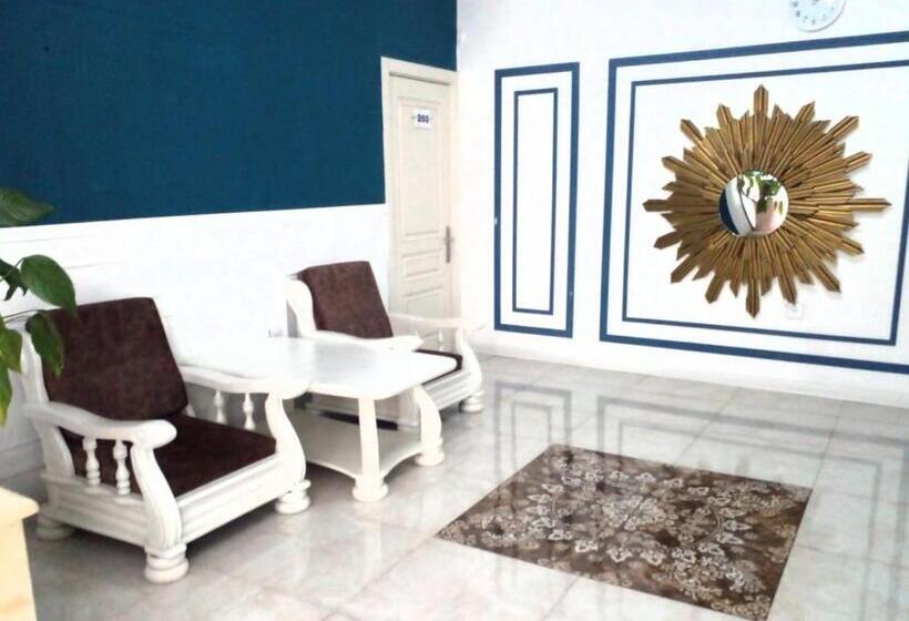 پانسیون Jeanne D Arc