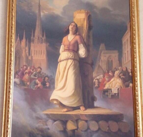 پانسیون Jeanne D Arc