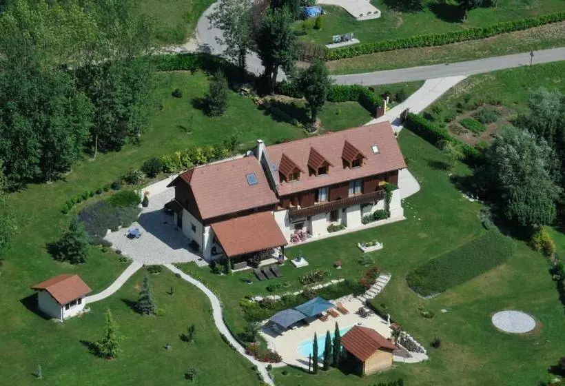 ペンション La Grange De Mon Père