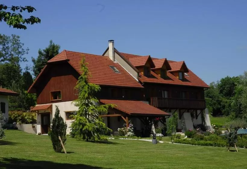 ペンション La Grange De Mon Père