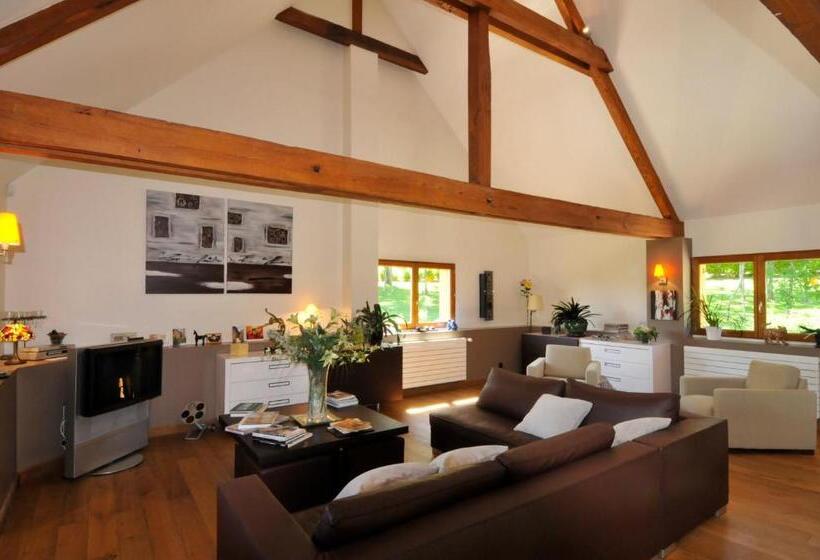 膳宿费 La Grange De Mon Père