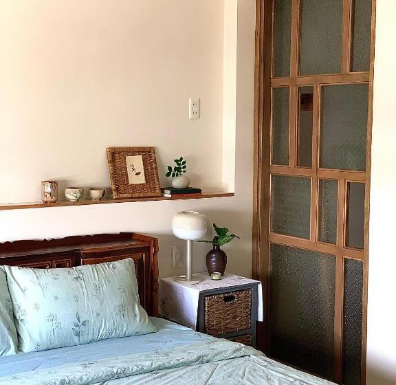 پانسیون Lela Stay