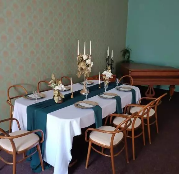 Majatalo Penzion Na Zámku