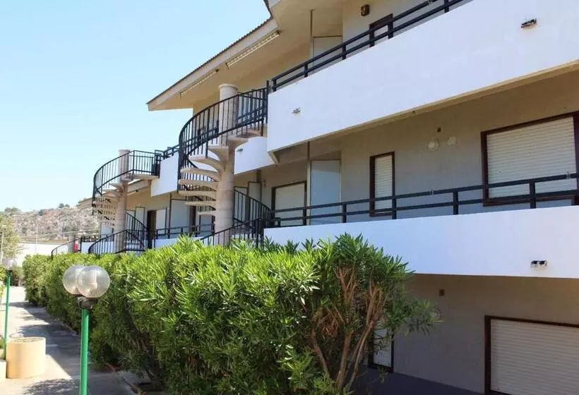 Albatros Apartments