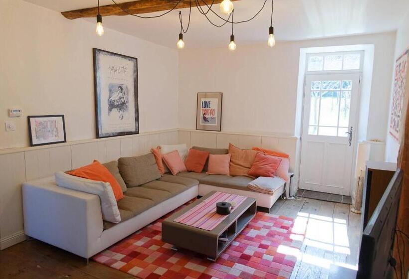 مبيت وإفطار Maison Baptistine