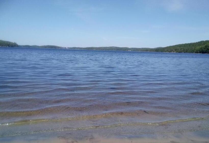 Bed and Breakfast Mäshult Kurs & Lägergård