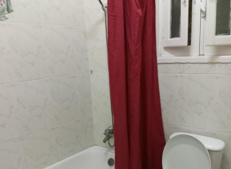 تختخواب و صبحانه Susan S Guest House