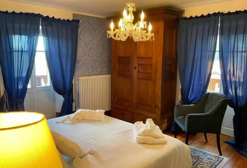 تختخواب و صبحانه Villa Diomira