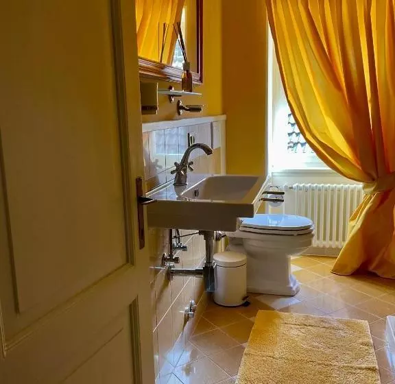 تختخواب و صبحانه Villa Diomira