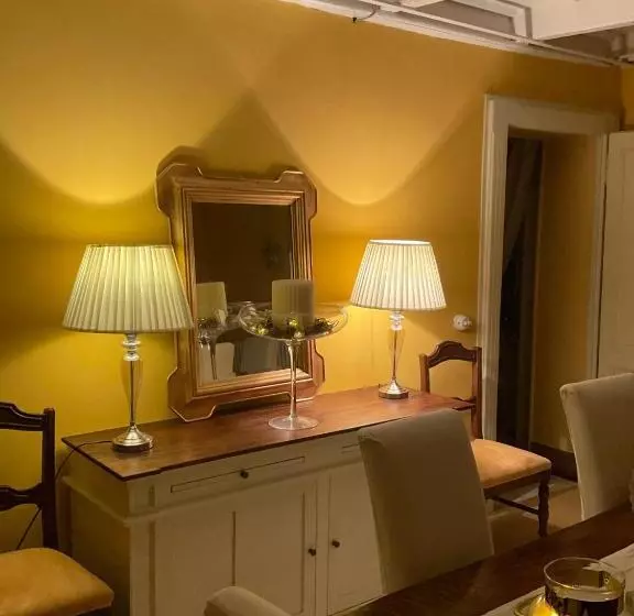 تختخواب و صبحانه Villa Diomira