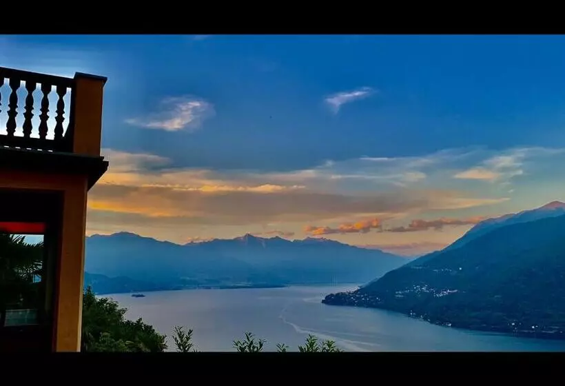 تختخواب و صبحانه Villa Diomira