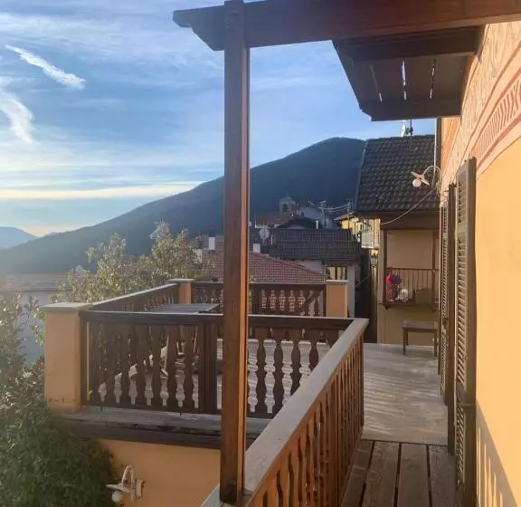 تختخواب و صبحانه Villa Diomira