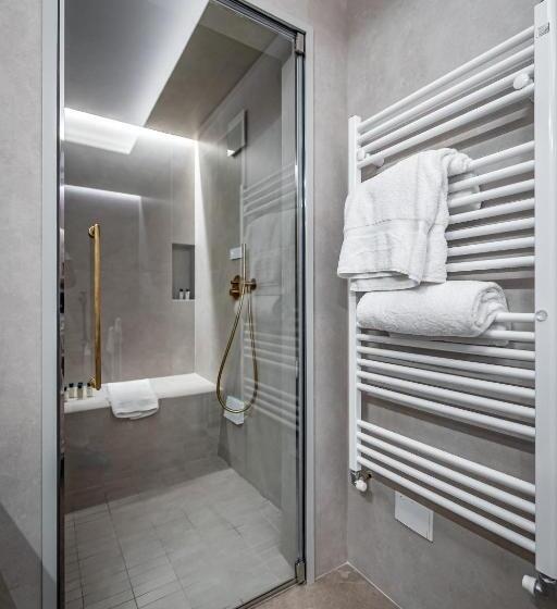 Dimora Collection   Le Corti   Boutique Luxury Suites In 13th Century Villa   Adults Only