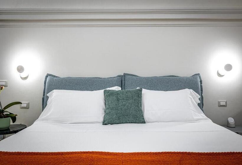 Dimora Collection   Le Corti   Boutique Luxury Suites In 13th Century Villa   Adults Only