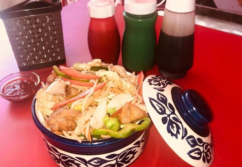 Отель Asian International