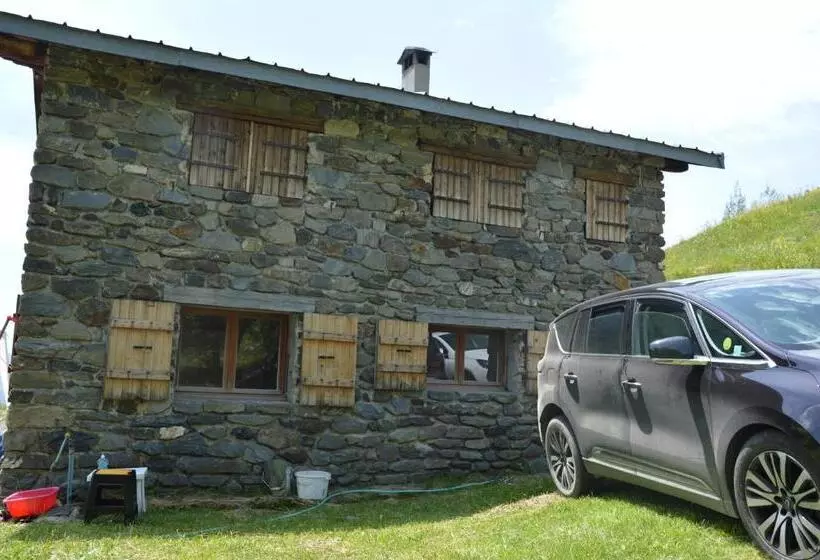 ホテル Chalet D Alpage Du Folliex Attention Validez Votre Réservation Par Téléphone