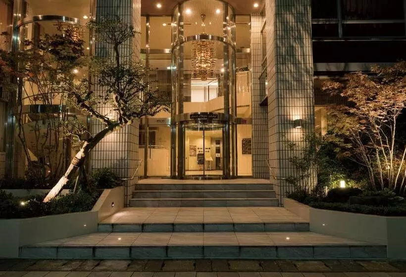 カプセルホテル Plaza East Cabin For Men Only