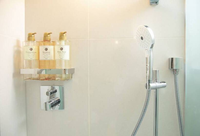 Hotel Capsulă Plaza East Cabin For Men Only