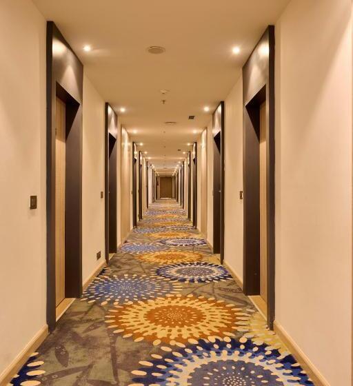 Hotel Delite Sarovar Portico Faridabad