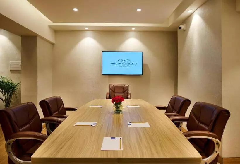 Hotelli Delite Sarovar Portico Faridabad