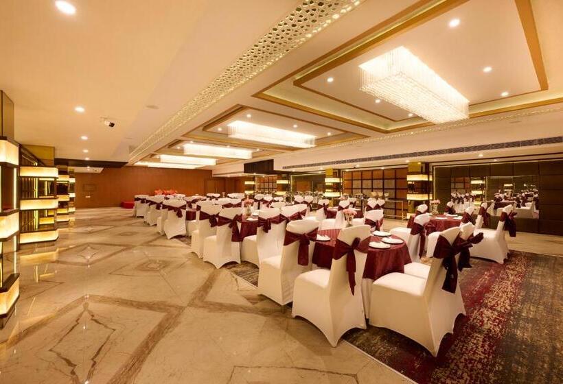 Hotel Delite Sarovar Portico Faridabad