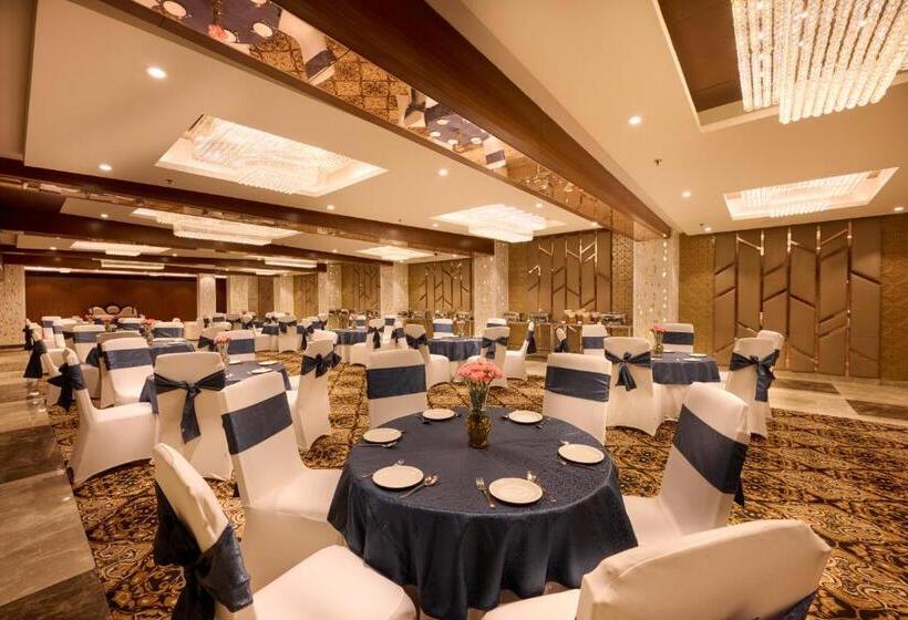Hotel Delite Sarovar Portico Faridabad