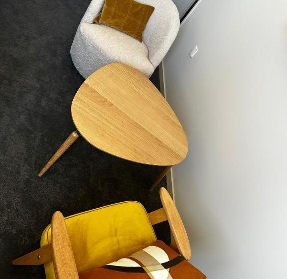 Отель Domaine De L Ecorcerie