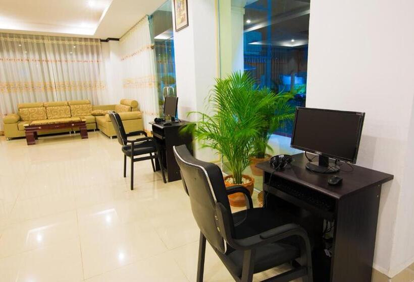 فندق Douangchan Plaza