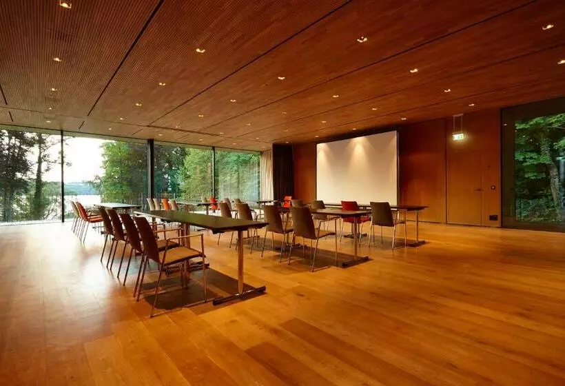 Hotelli La Villa Am Starnberger See