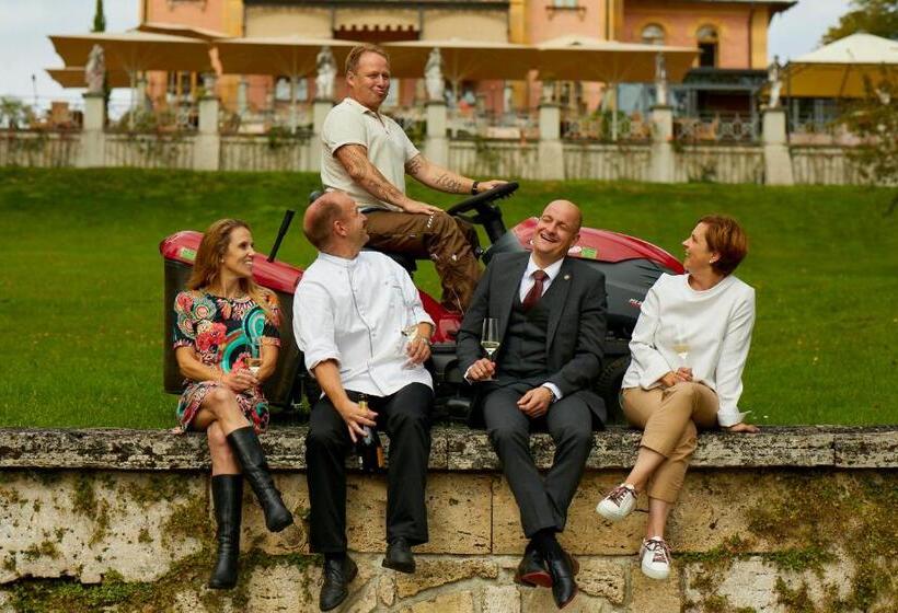 Отель La Villa Am Starnberger See